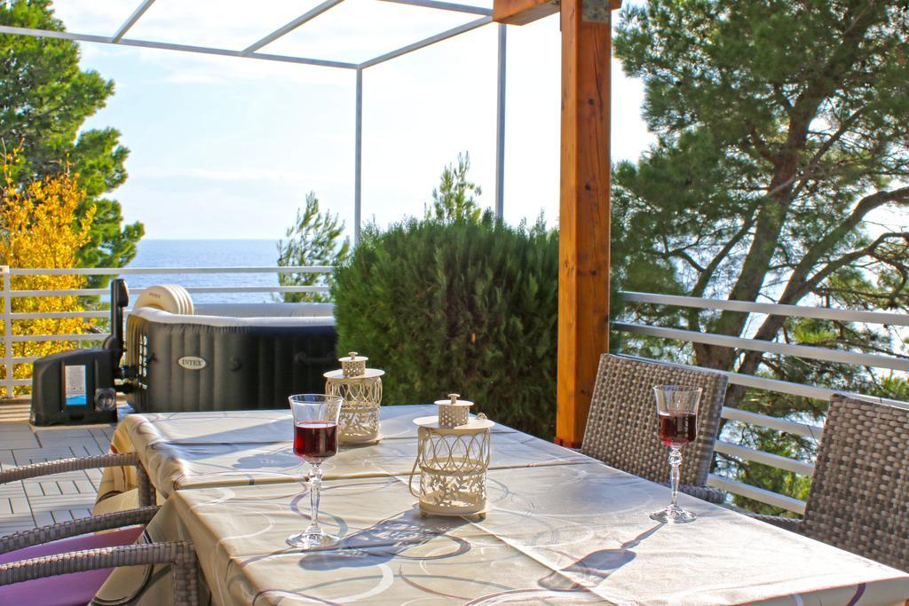 Brela Beach House Bagian luar foto