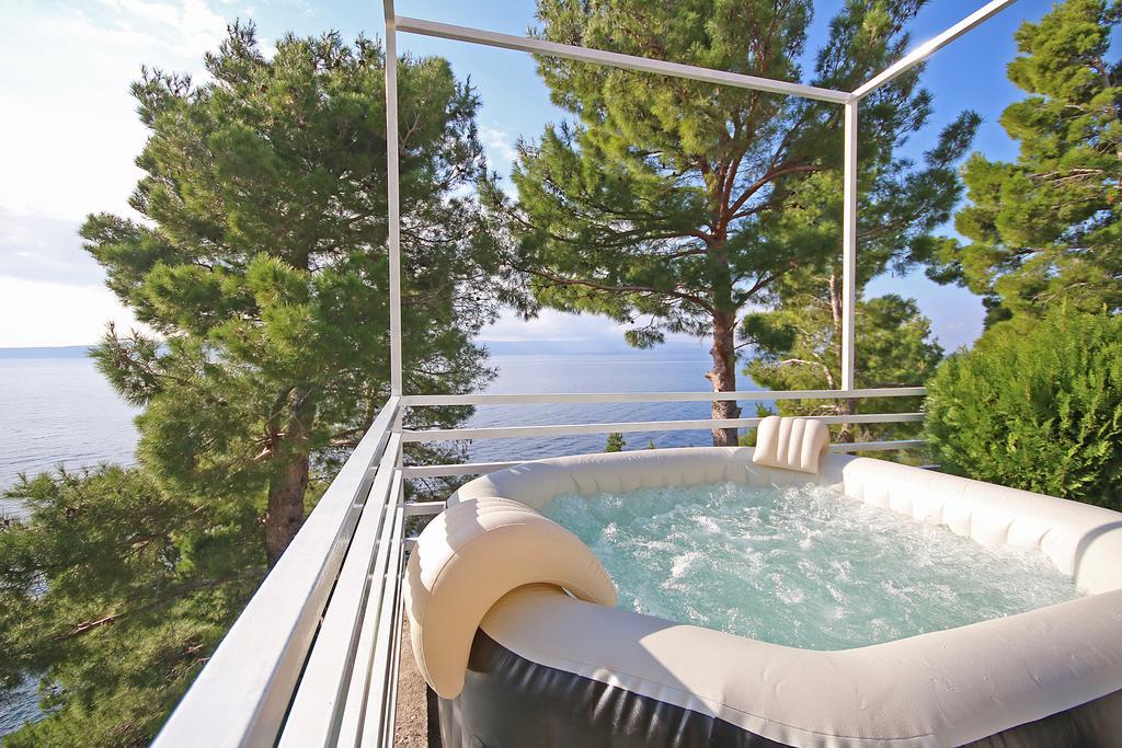 Brela Beach House Bagian luar foto